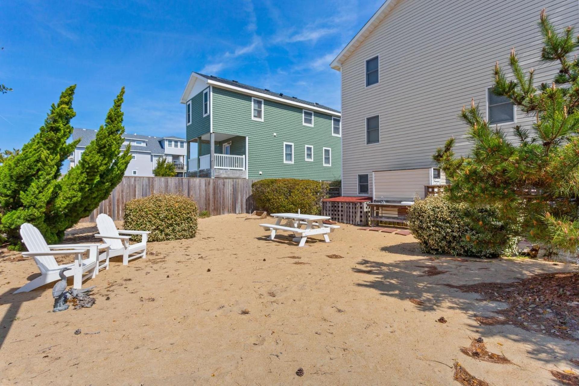 5110 Queen Elizabeths Castle Across From Beach Kill Devil Hills Exterior photo